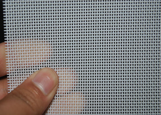 কনভেয়র, ই এম ওডিএম সার্ভিসের জন্য সাদা 2 শেড সমতল বুনন জাল উপাদান ফ্যাব্রিক